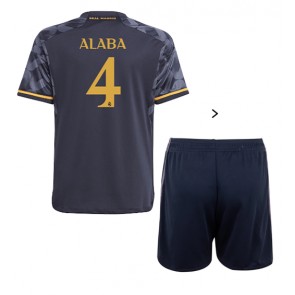Maillot de foot Real Madrid David Alaba #4 Extérieur enfant 2023-24 Manches Courte (+ pantalon court)